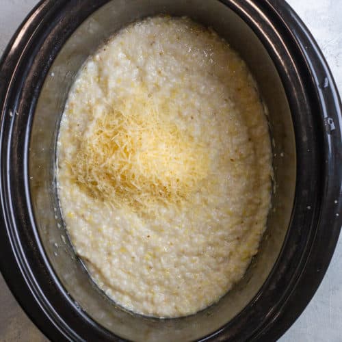 Slow Cooker Grits (StoneGround Grits) Champagne Tastes®