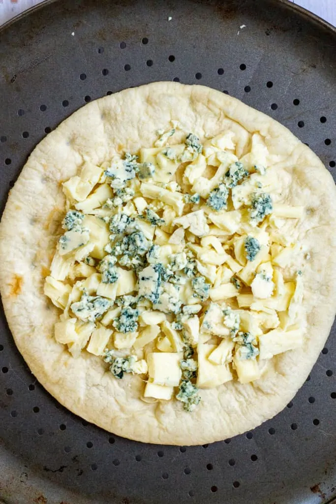 Add Mozzarella + Gorgonzola To Pizza