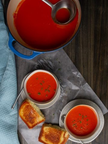 tomato soup with grilled cheese sandwiches