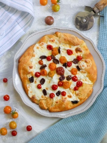 focaccia pizza on a serving plate