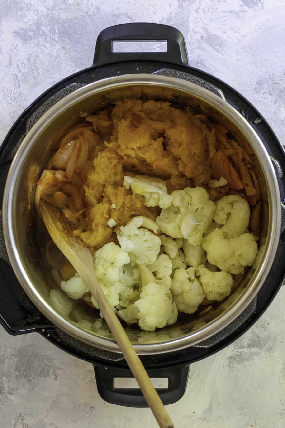 pumpkin and cauliflower in instant pot.