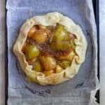 Smooth Pie Dough Around Apples