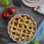 vegan apple pie ready to serve