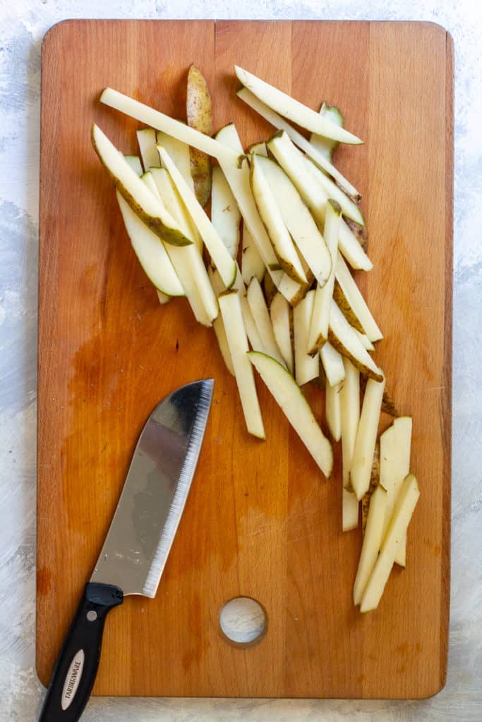 Cut Potatoes into Desired Shape.