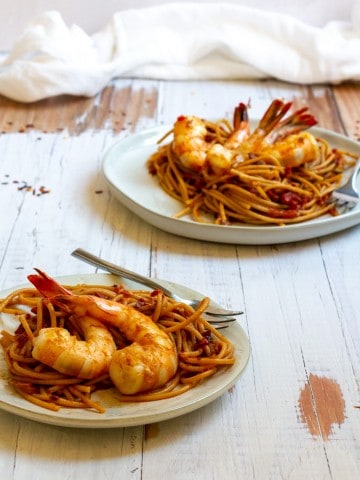 shrimp fra diavolo on plates