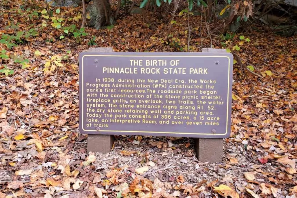 Pinnacle Rock State Park sign