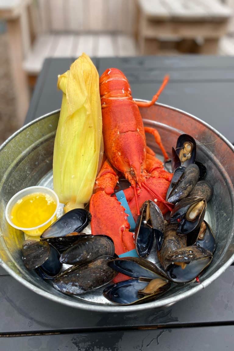 The Travelin Lobster (Bar Harbor, Maine) Champagne Tastes®