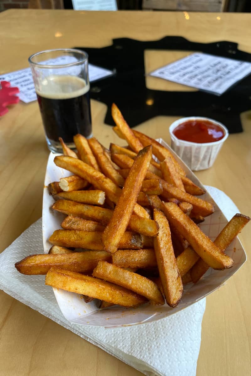 French fries and beer at Innovation Brewery.