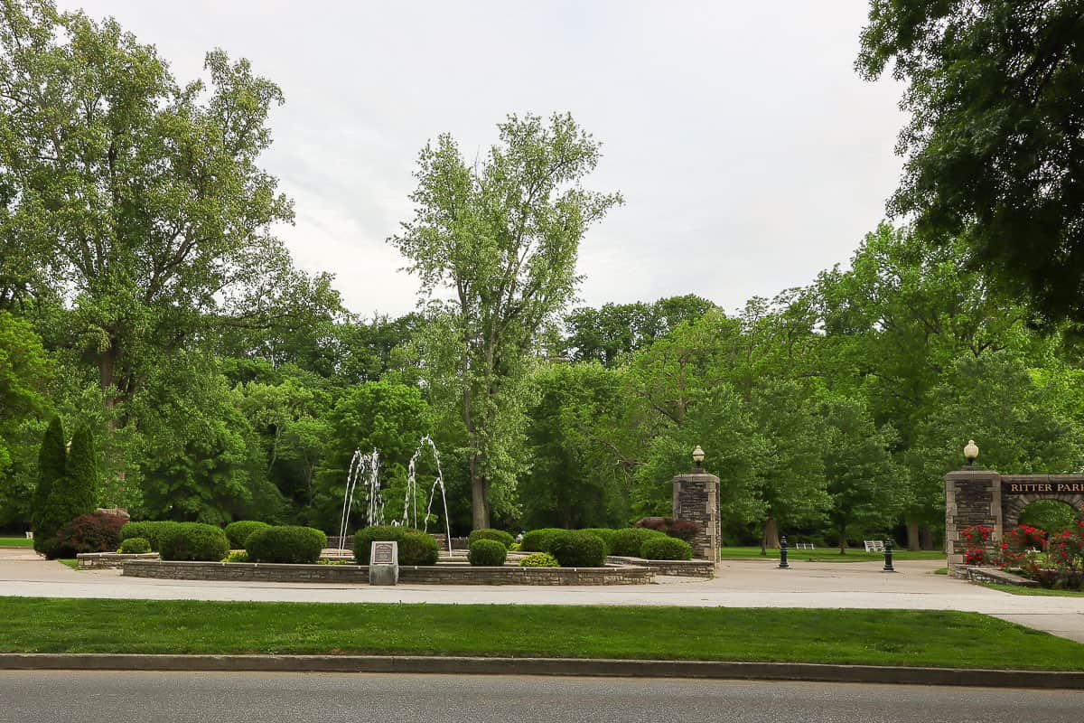 fountains and shrubbery at ritter park.