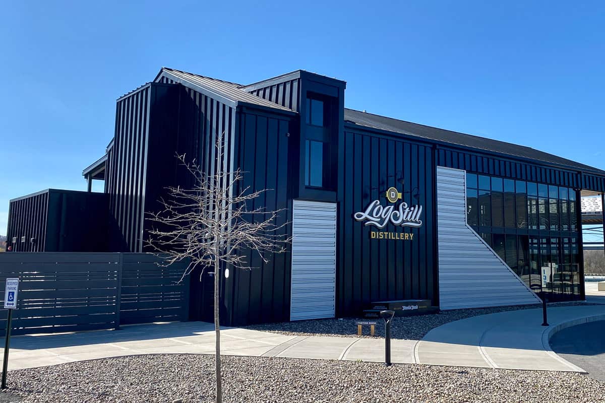 Log Still Distillery (New Haven, KY) Champagne Tastes®