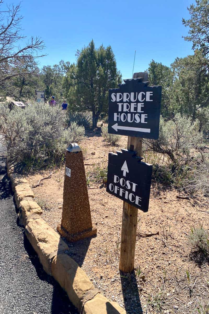 Signs for Spruce Tree House and post office at Mesa Verde.