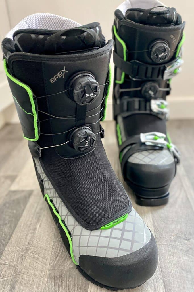 Apex brand men's ski boots.