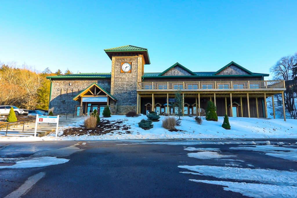 Building with clock tower, shopping and rentals at Canaan Valley.