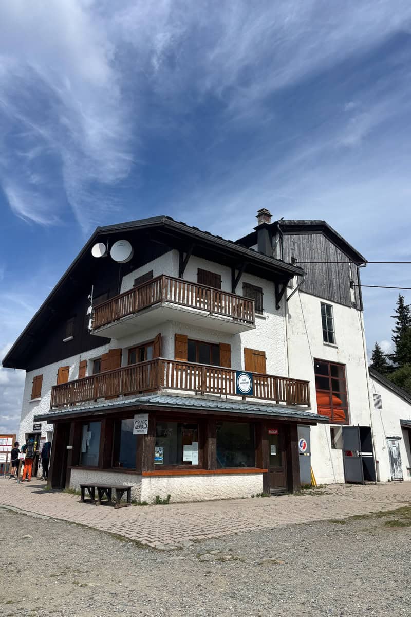 Building at the top of Bellevue lift.